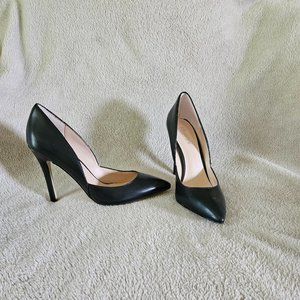 Charles by Charles David black 4 in high heel shoe Brand New